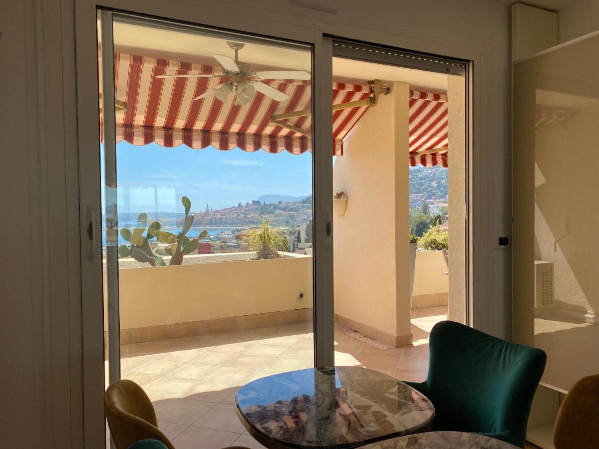 Mansfield Vue Carte Postale Terrasse Piscine Calme Port A 200M A Pied Lägenhet Menton Exteriör bild